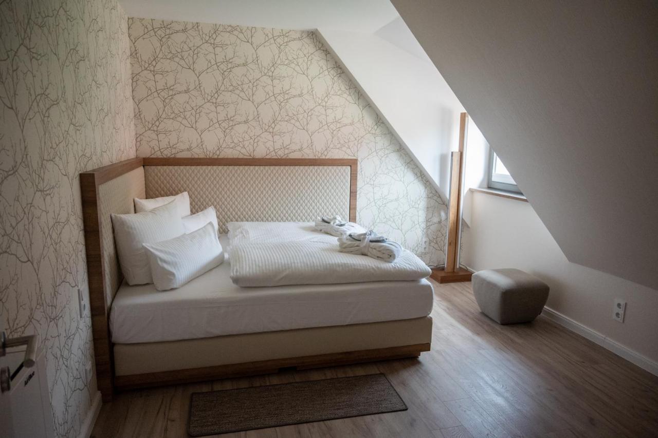 Das Kehrs - Hotel Auf Dem Petersberg エアフルト エクステリア 写真
